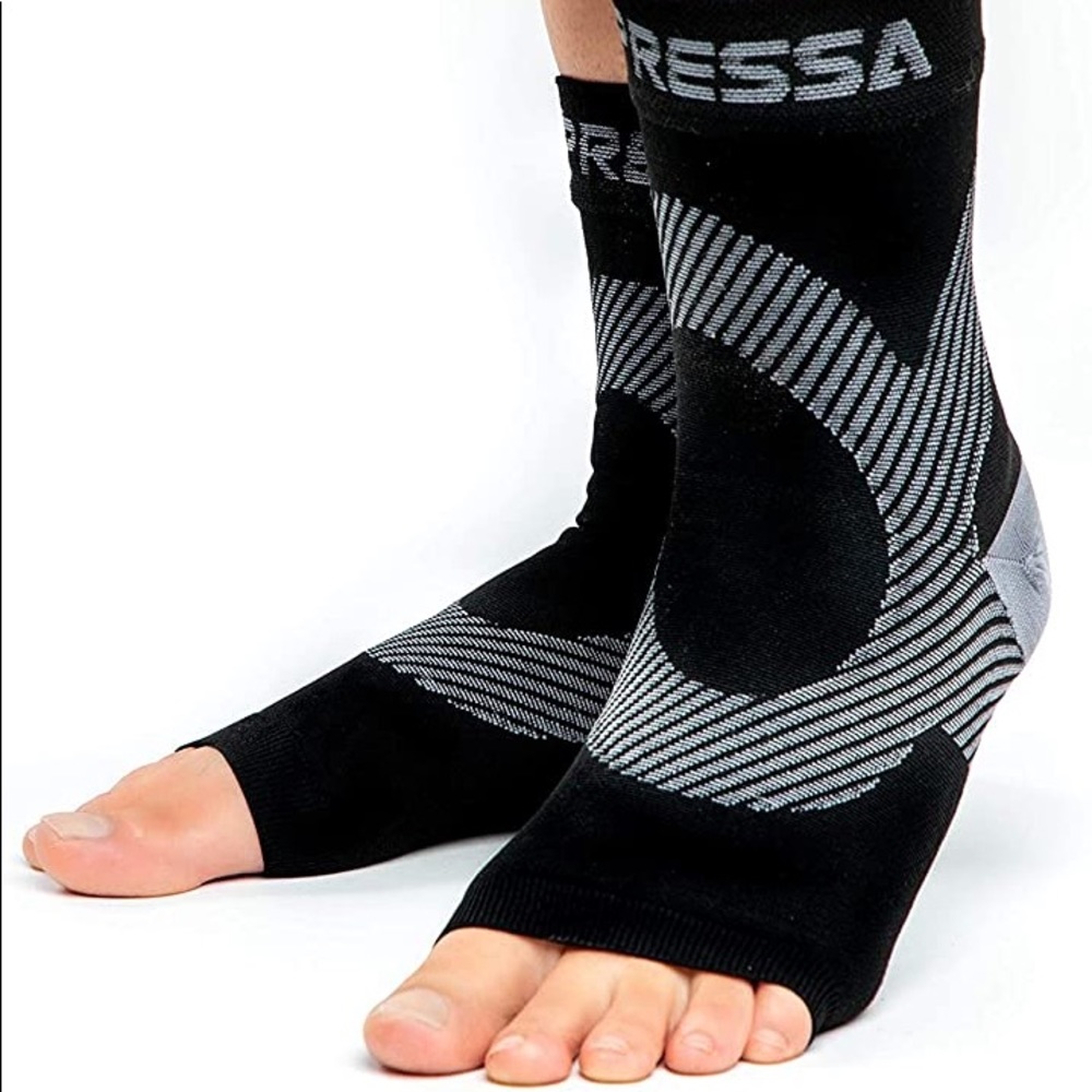 Foot compression sleeves (a pair)